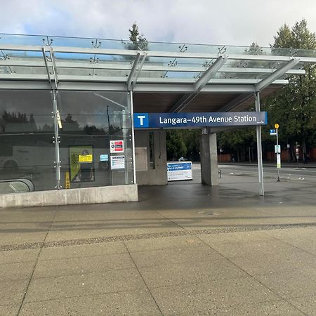 Cozy Guest Home Close To Downtown Vancouver Sights & Subway Station エクステリア 写真