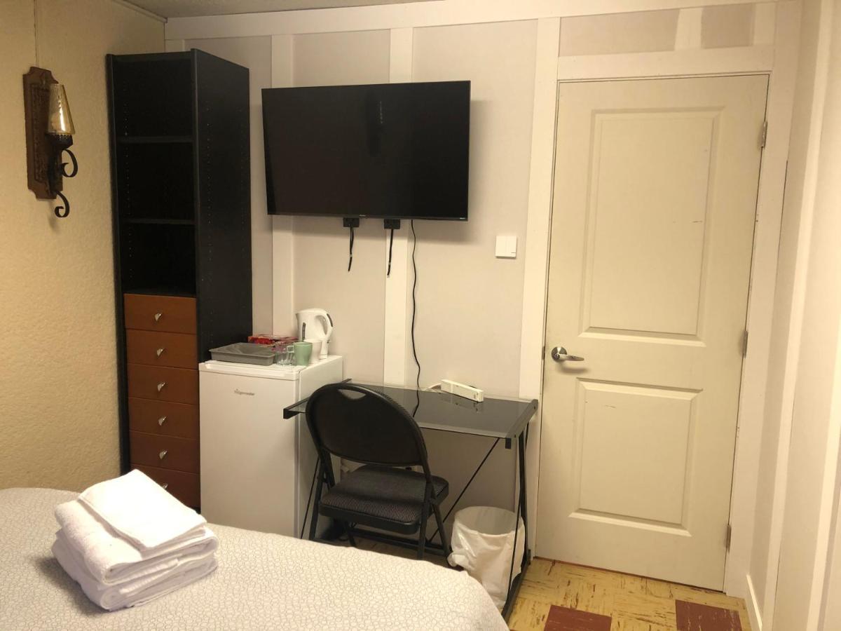 Cozy Guest Home Close To Downtown Vancouver Sights & Subway Station エクステリア 写真